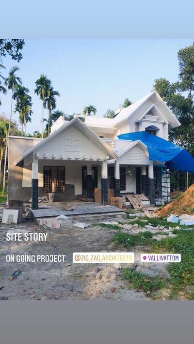 On going project @ vallivattom, kodungallur
area: 2100 sqft
designer: Zigzag Architect & interiors
☎️9061112197