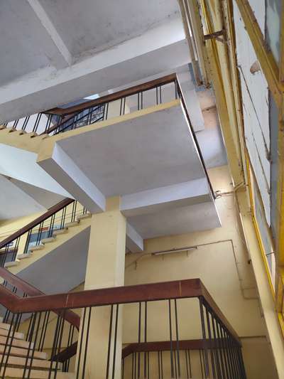 Cantilever Stair Landing  #CivilEngineer  #StructureEngineer  #structuraldesign  #koloapp
