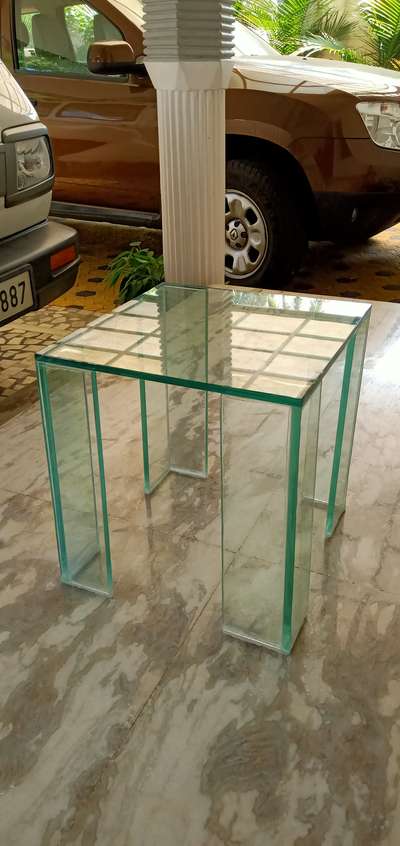 TPOY OR BED SIDE TABLE , FULL GLASS