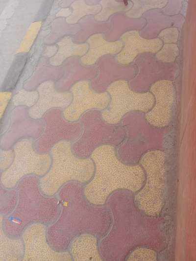 tile fixing with pcc bhallabhgarh metro station
only contractor contact me 
payment 15 se 20 din me