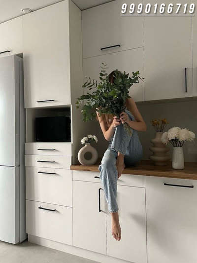 #ModularKitchen  #madulaor  #KitchenRenovation  #KitchenInterior  #WoodenKitchen  #KitchenCabinet  #KitchenInterior  #KitchenDesigns  #OpenKitchnen  #KitchenGarden