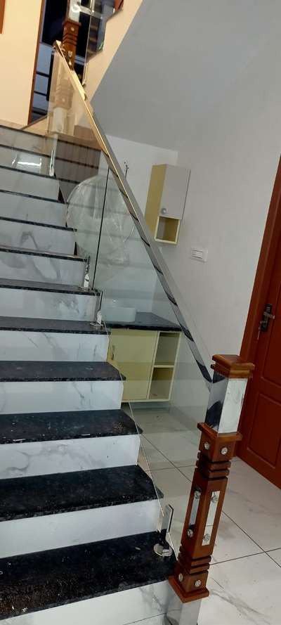 #handrailsteel #StaircaseHandRail #ssfabrication #
