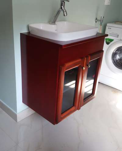vanity unit with washbasin..