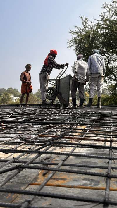 #slabdesign  #tmtbars  #SteelRoofing  #RoofingIdeas  #concrete  #Buildingconstruction  #homeowners  #keralam  #keralatropicalhome