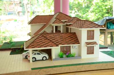 miniature art work 
വീടിന്റെ അകത്തളങ്ങളിൽ വേറിട്ട കാഴ്ച്ച ഒരുക്കുന്നു