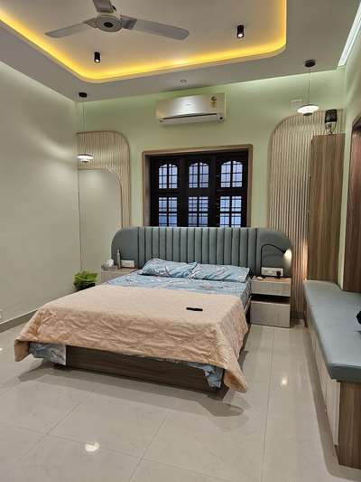 #BedroomDesigns  #KingsizeBedroom  #BedroomCeilingDesign  #glasswardrobe  #headboarddesign
