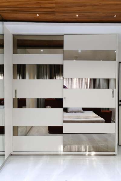 sliding wardrobe