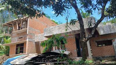 ongoing project at Ummannoor 
client  - Mr. Rajeev Pillai and family 
1600 sqft Tropical modern design with 4 BHK.