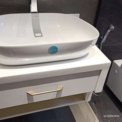 #corian #coriantop #coriantopwork #coriancolors #coriantable #coriancutting #coriankitchens #coriankitchentop #coriansinks #corianmodel #coriantabledesign