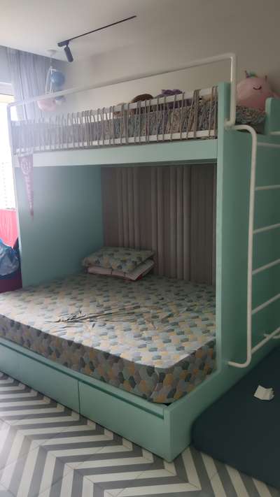 kids 🛏️ bed 

kids bed