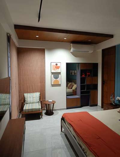 call 7909473657 for
false ceiling 
Furnitur 
tile work