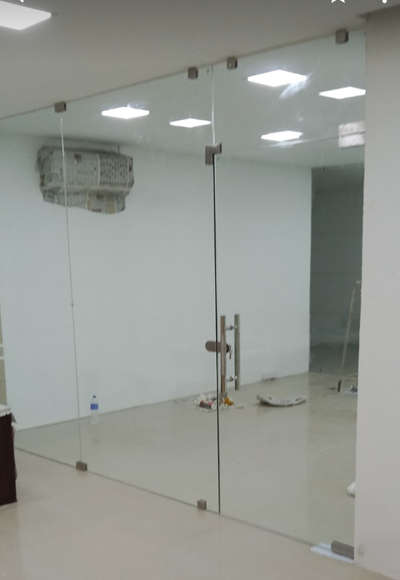 10mm toughened glass partition 350/sqft
