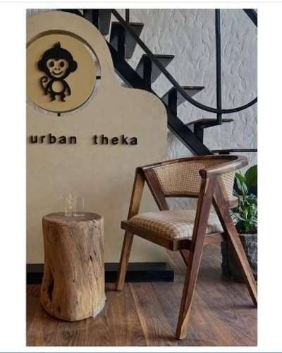 wooden chair
shesam wooden