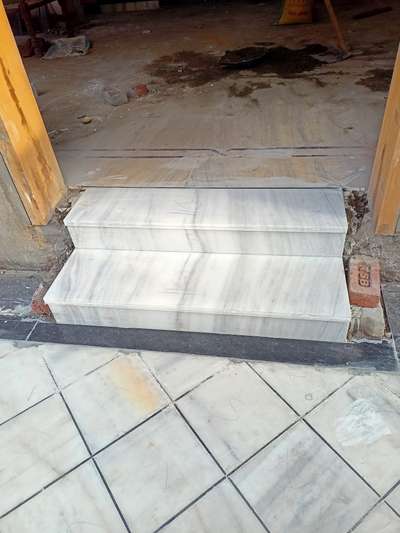albeta marble stair  #albetawhite  #MarbleFlooring  #makranamarble  #Designs