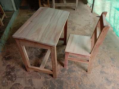 children  study  table