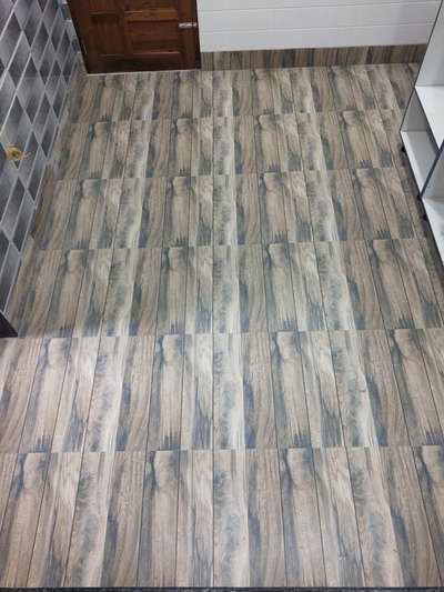 600*600 wooden tile