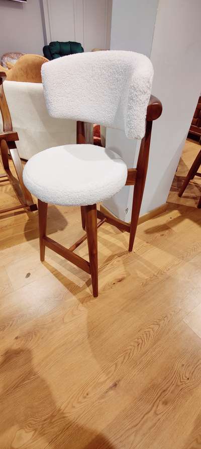 #Arcadefurnitures  #DiningTable #DiningChairs  #farnichar