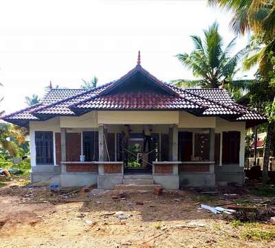 28 ലക്ഷം രൂപയ്ക്ക് തിരുവനന്തപുരം ജില്ലയിലെ പട്ടത്ത് പണിതീർത്തു കൊണ്ടിരിക്കുന്ന ഒരു മിഡിൽ ക്ലാസ്സ്‌ ഫാമിലിയുടെ ബജറ്റിനെ താളം തെറ്റിക്കാത്തരത്തിലുള്ളൊരു വീട്


ശ്രീ. സുധാകരൻ അവർകളുടെ ഉടമസ്ഥതയിലുള്ള ഈ 1638 sqft വീടാണ് ഇന്ന് നിങ്ങള്ക്ക് പരിചയപെടുത്തുന്നത്

🤩🤩🤩🤩🤩
 #home #TraditionalHouse #Thiruvananthapuram