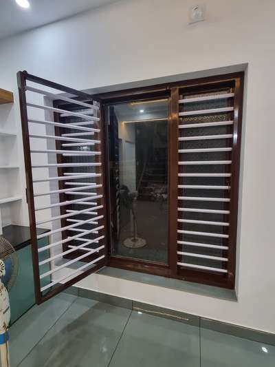 #SteelWindows #steeldoors 
#TATA_STEEL 
#HomeDecor 
#KeralaStyleHouse 
ഇനി വീടുപണി മനോഹരമാക്കാം പ്രകൃതിയെ സംരക്ഷിച്ചു കൊണ്ട്‌ തന്നെ..
തുരുമ്പ് എടുക്കില്ല,ചിതല് പിടിക്കില്ല,കാലാവസ്ഥ മാറുന്നതിനു അനുസരിച്ച് മരത്തിൽ ഉണ്ടാകുന്ന വിള്ളൽ ,ചീർക്കൽ ഒന്നും തന്നെ പേടിക്കണ്ട..മരത്തിനെക്കാൾ ഉറപ്പും.. ഒറിജിനൽ tata 1.5 thickness 120 gsm ഷീറ്റ് ഉപയോഗിച്ച് സ്വന്തം ഫാക്ടറിയിൽ നിർമിച്ചത്..
മരം പോലെ തന്നെ ഈസിയായി ഫിറ്റിങ് ചെയ്യാവുന്നതാണ്.
ജനൽ പൊളി അടക്കം ആണ് വില വരുന്നത്..ഫിറ്റിങ് ചെയ്തതിനു ശേഷം ഗ്ലാസ് മാത്രം ഇട്ടാൽ മതി.
നിങ്ങളുടെ എൻജിനീയർ തരുന്ന ഏതു അളവിലും മോഡലിലും ലഭ്യമാണ്..
all kerala delivery available.