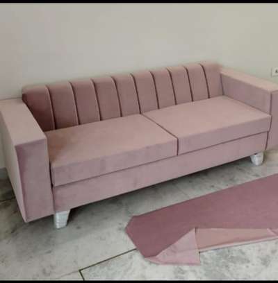 *Beautiful light pink Beauty sofa*
call 8700322846