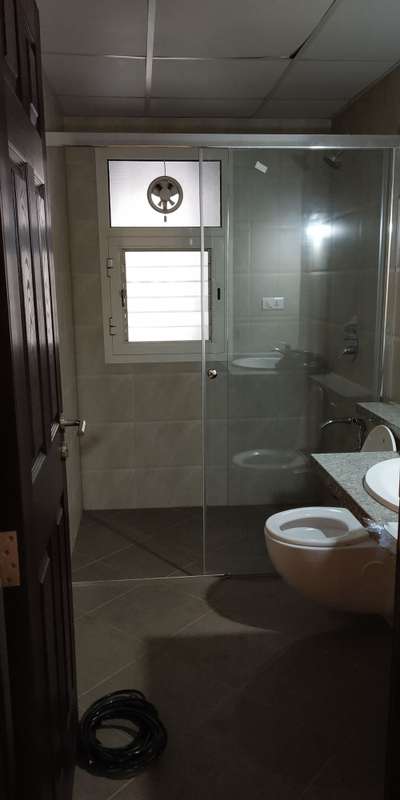 Bathroom Glass partition