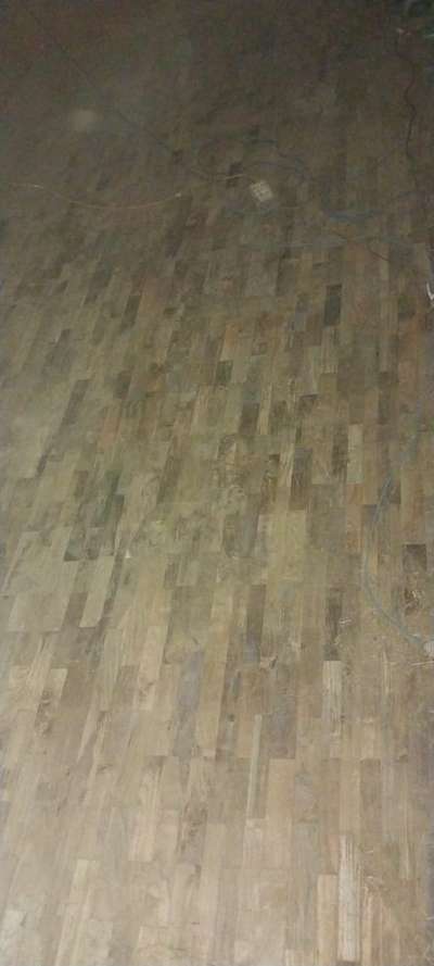 wood flooring ചെയ്താണ്