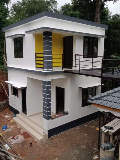 600 sqft 2 bhk residential block by zeekon builders