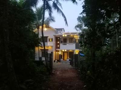 new work finished 
owner Arun
2100 sq feet 
location valiyakunnu
malappuram