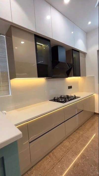 #ModularKitchen  #modularwardrobe  #KitchenCabinet  #KitchenRenovation  #ModularKitchen  #OpenKitchnen  #KitchenDesigns