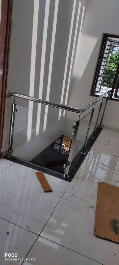 stainless steel hand rail  Glass Work#handrail
#GlassStaircase #Weldingwork 
7356848552