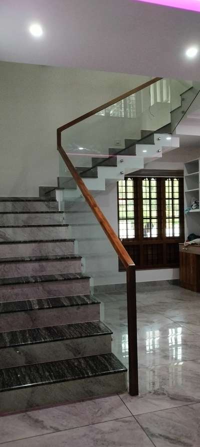 #GlassHandRailStaircase #StaircaseHandRail #handrailwork