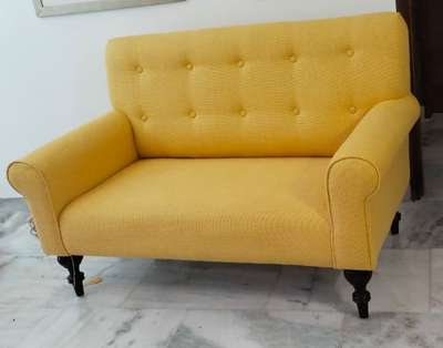 2 sheeter sofa chair done  kaam ke liye contact karo ph. number 8750087073