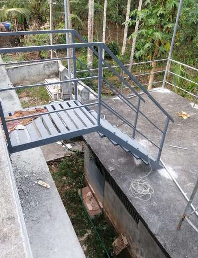 Stair works #StaircaseDecors #metalstaircase #StaircaseDesigns