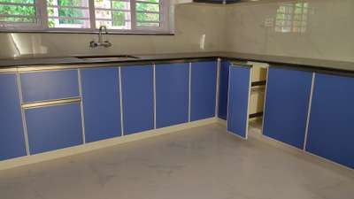 Aluminium cupboard