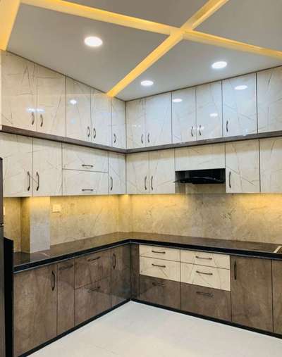 #ModularKitchen Contact Avni Interior and Contractors 7970144188
#furnitures  #furniture   #KitchenIdeas  #bhopal  #WoodenKitchen  #LargeKitchen