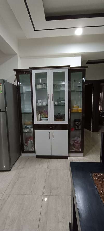 crockery unit price 30000