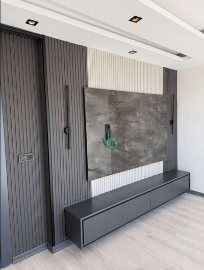 BEDROOM INTERIOR 💝

SLIDE FOR MORE INFORMATION 

TATUN_VERMA 

INSTAGRAM : @dt_furnitu 
                         @tarunverma1432k