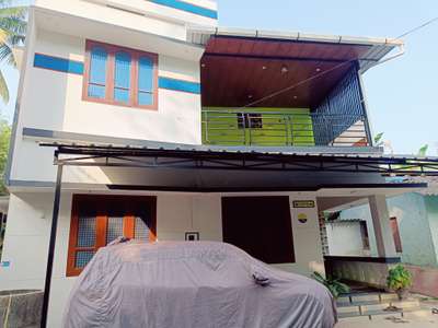 Castle Builders and Architects
Completed Renovation work
1200 Sqft
3BHK
 #karakkamandapam  #Thiruvananthapuram  #nemom  #KeralaStyleHouse #kerala #ContemporaryHouse