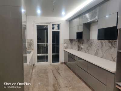 #KitchenIdeas #InteriorDesigner #MarbleFlooring #ModularKitchen