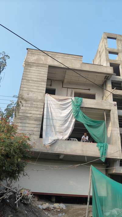 2500 sqft g+3 commercial construction at rohit nagar 
only rcc and brick plaster work  #RCC #HouseConstruction #showroom #commercialproperty #civilcontractors #CivilEngineer #contrator #Brickwork #Plaster #qualityconstruction #ontimedelivery