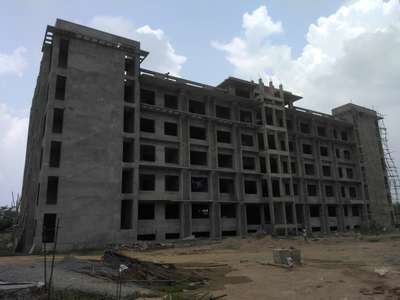 4 Start Hotel in kannauj construction work under pressure