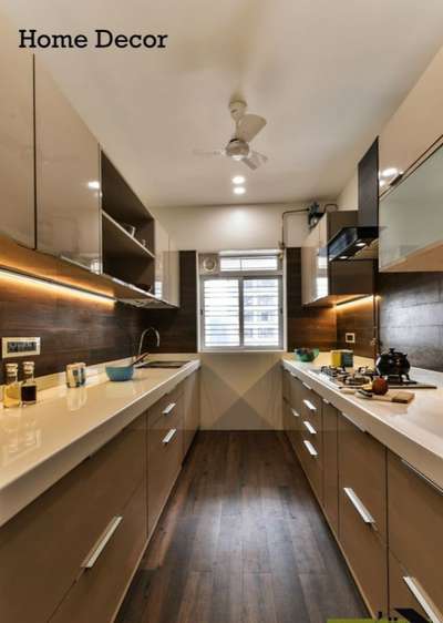 #ModularKitchen  #KitchenCabinet  #KitchenIdeas  #WoodenKitchen  #KitchenRenovation  #KitchenDesigns  #kitchendesign  #kitchenwall