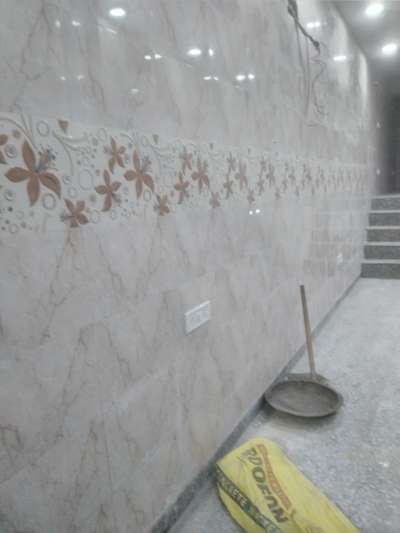 new Delhi works parwt Talls and marble or plank pvc