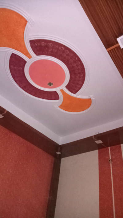 #for ceiling vobing  Deewar mein royal pile design