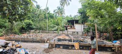 site from eriyad u-bazar in kodungaloor 
total sqft 2965
per sqft 1850 (13/05/2022)