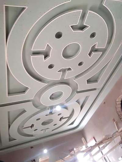 pop fol ceilings sqyar and ranig fut materiyal ke sath 250 rupeya fut hi call me 9953173154=/9873279154