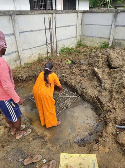 ▶️എറണാകുളം ജില്ലയിലെ, നോർത്ത് പറവൂർ, മന്നം കവലയിൽ, 𝗠𝗿. 𝗦𝗬𝗔𝗠 𝗦𝗔𝗦𝗜 ക്കു വേണ്ടി പുതുതായി നിർമിക്കുന്ന 𝟭𝟮𝟭𝟬 സ്‌ക്വയർ ഫീറ്റ് (𝟮𝗕𝗛𝗞) വീടിന്റെ, തറ നിർമ്മാണത്തിനായുള്ള, കോളം ഫുട്ടിങ് കോൺക്രീറ്റ് വർക്കുകൾ നടക്കുന്ന ദൃശ്യങ്ങൾ. 💯🏡


▶️𝘾𝙤𝙡𝙪𝙢𝙣 𝙛𝙤𝙤𝙩𝙞𝙣𝙜 𝙘𝙤𝙣𝙘𝙧𝙚𝙩𝙚 𝙙𝙖𝙮🏡(column footing foudation)

𝗖𝗹𝗶𝗲𝗻𝘁         : 𝗦𝘆𝗮𝗺 𝗦𝗮𝘀𝗶
𝗦𝗾𝗳𝘁             :𝟭𝟮𝟭𝟬(𝟮𝗕𝗛𝗞)
𝗦𝗾𝗳𝘁 𝗿𝗮𝘁𝗲     : 𝟭𝟵𝟬𝟬 (Column footing foundation)
𝗣𝗹𝗮𝗰𝗲          : 𝗺𝘂𝗻𝗮𝗺𝗯𝗮𝗺 𝗸𝗮𝘃𝗮𝗹𝗮, 𝗻𝗼𝗿𝘁𝗵 𝗽𝗮𝗿𝗮𝘃𝗼𝗼𝗿, 𝗲𝗿𝗻𝗮𝗸𝘂𝗹𝗮𝗺
 #workprogress #concrete
