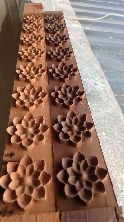 #cncwoodcarving  for a traditional home....work customized... carving rate depending on the work time