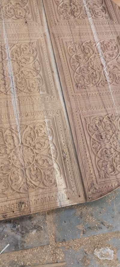 luxury wooden work.
on jaipur mansarover,,