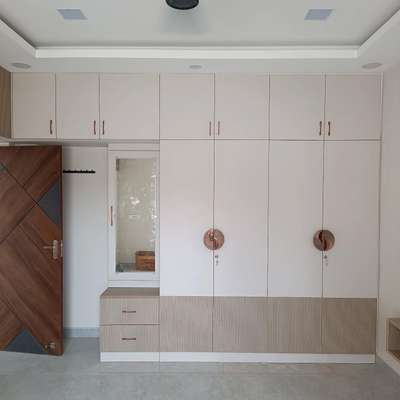#Almirah with  #DressingTable  #modularwardrobe  #Modularfurniture